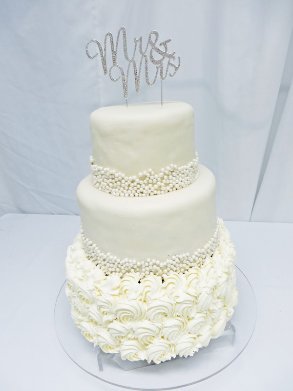 Esküvői torta 001