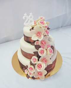 Esküvői torta 124