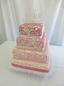 Esküvői torta 135
