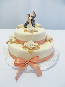 Esküvői torta 052