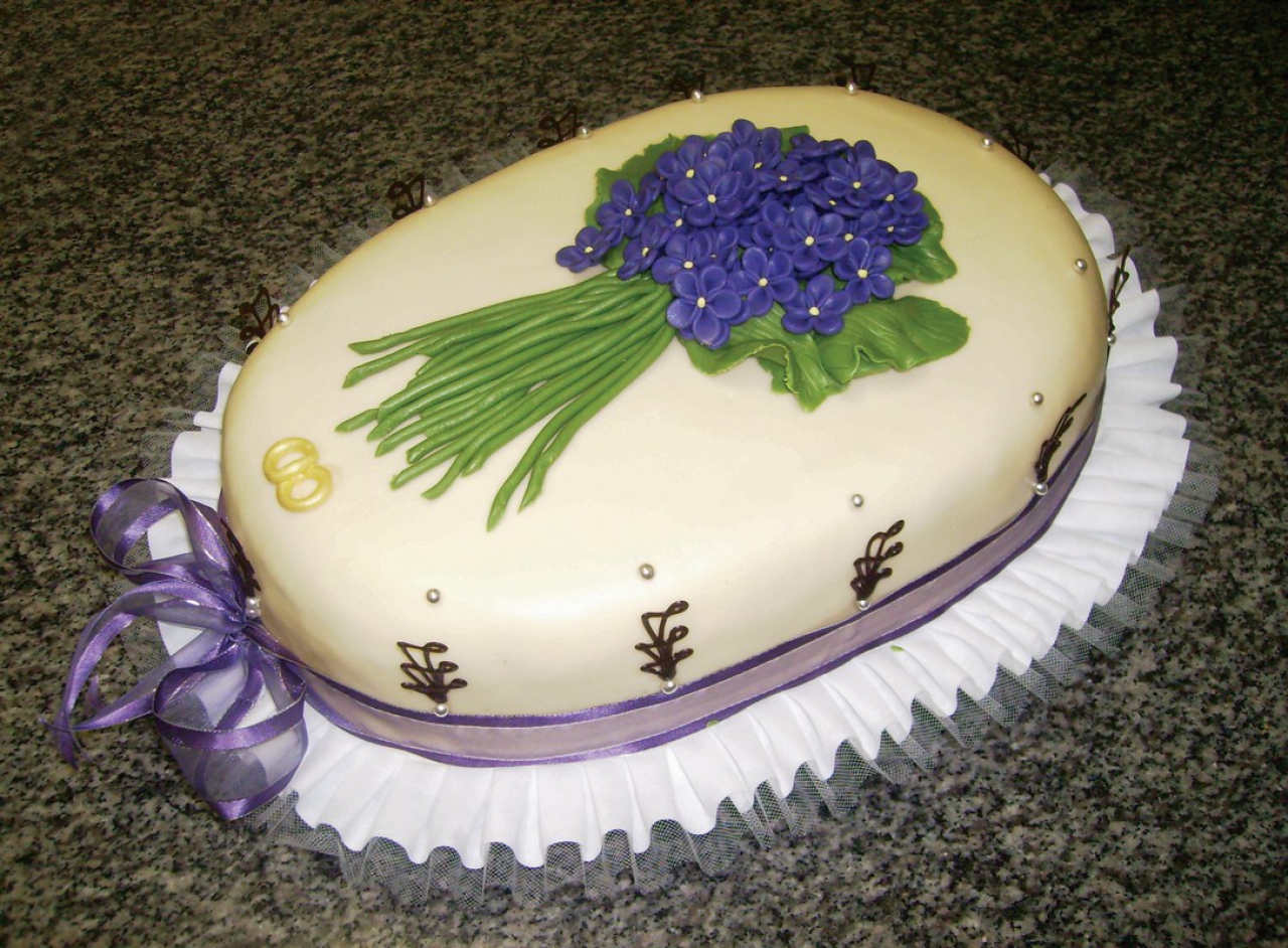 Esküvői torta 195