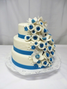 Esküvői torta 230