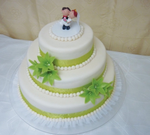 Esküvői torta 241