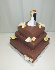 Esküvői torta 283
