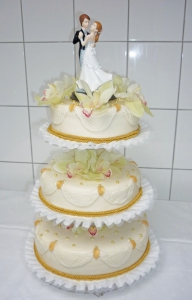 Esküvői torta 081